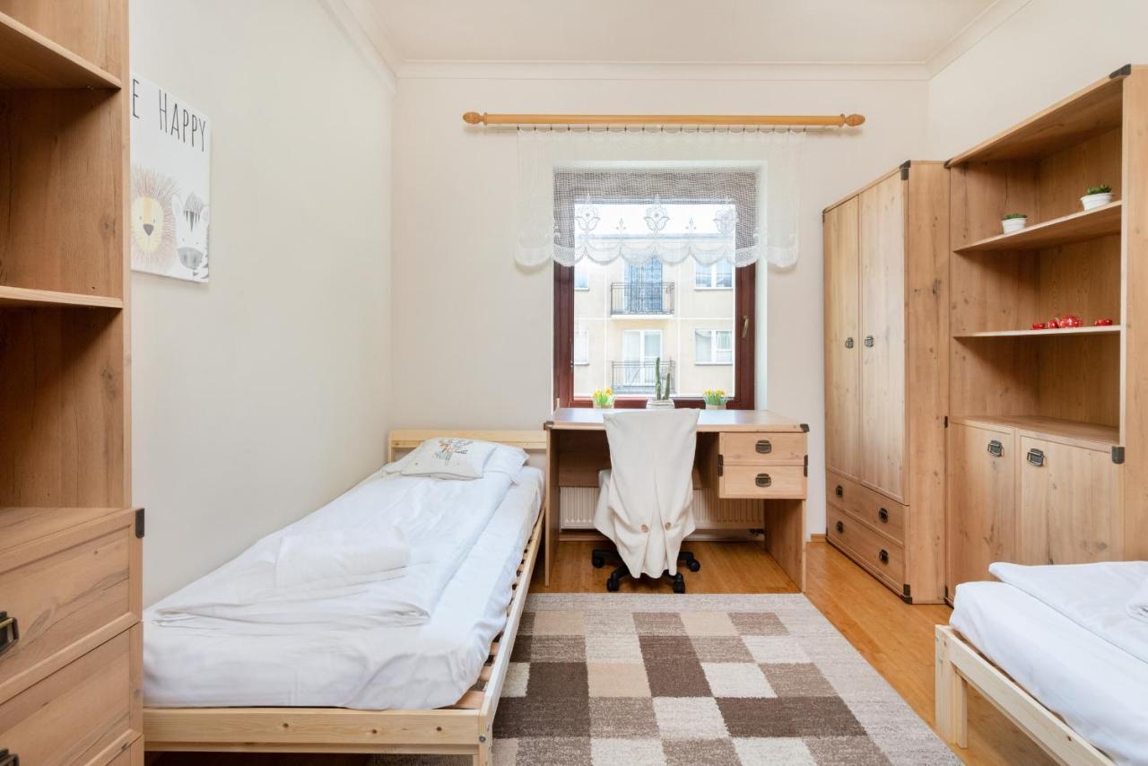 Apartment Centrum Wyjatkowy Przy Promenadzie Z Balkonem By Renters Gdynia