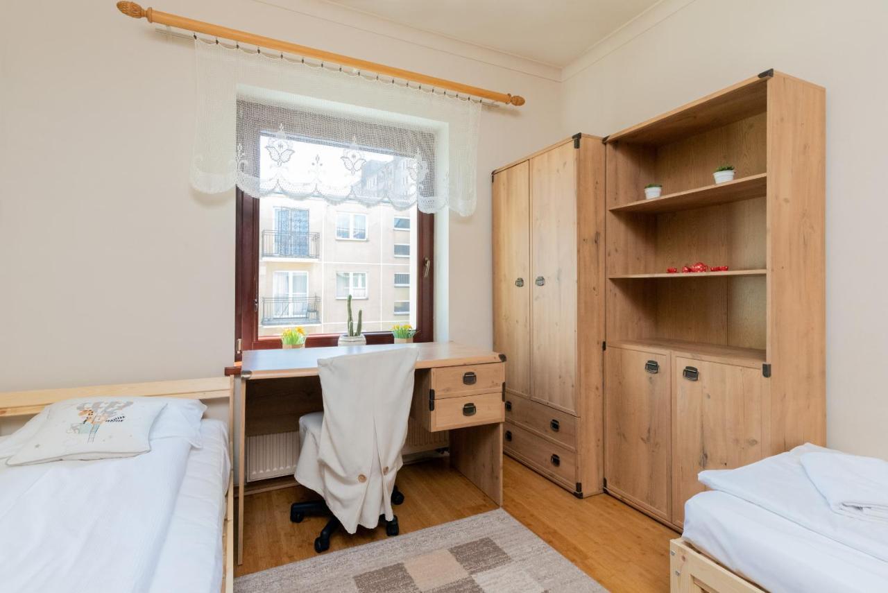 Centrum Wyjatkowy Przy Promenadzie Z Balkonem By Renters Apartment